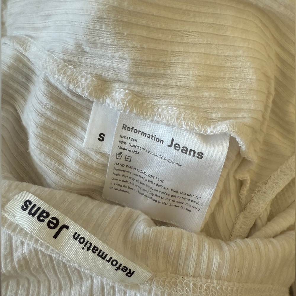 Reformation Ribbed Bodysuit - Picture 4 of 4